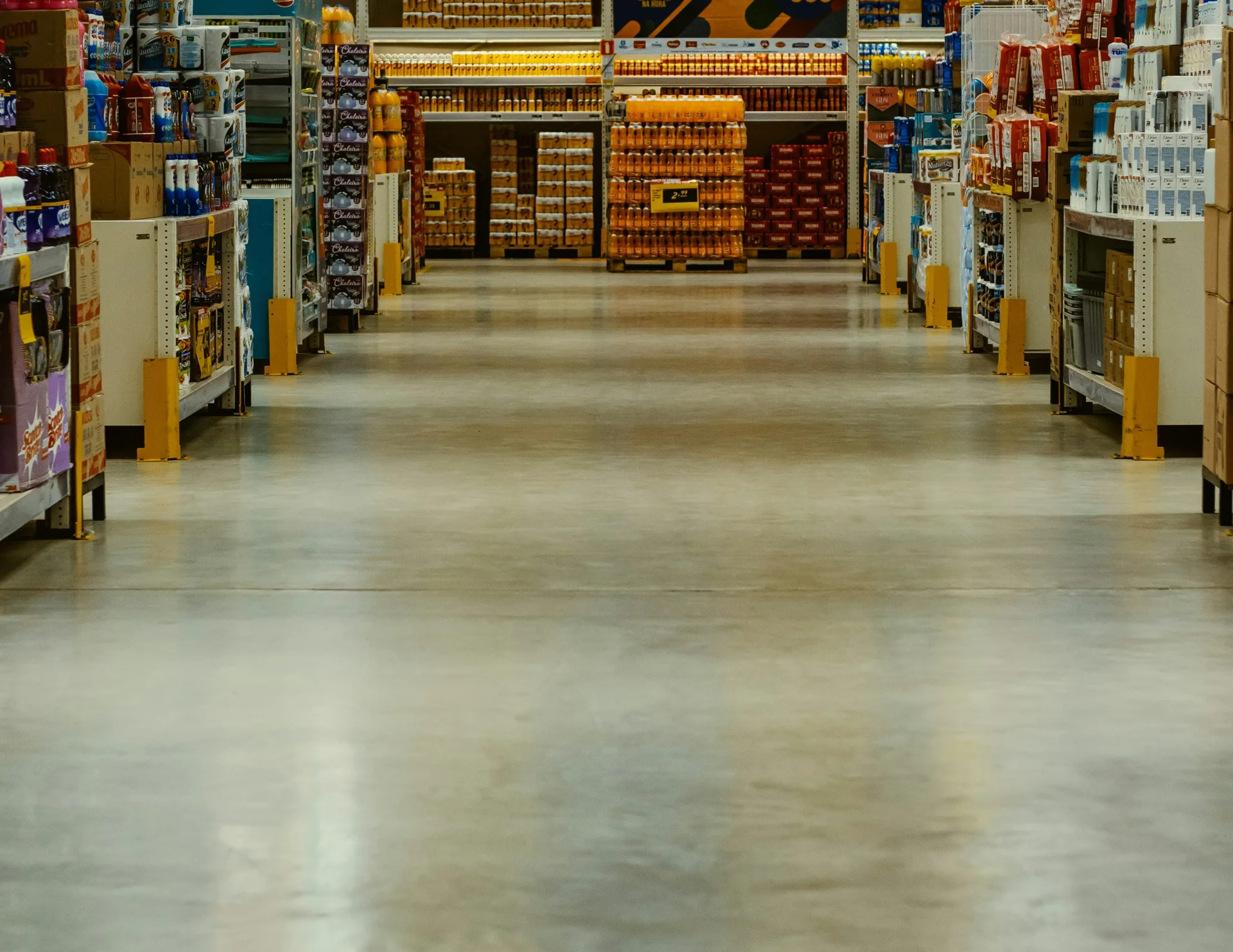 polished commercial concrete floor in a Minneapolis supermarket aisle