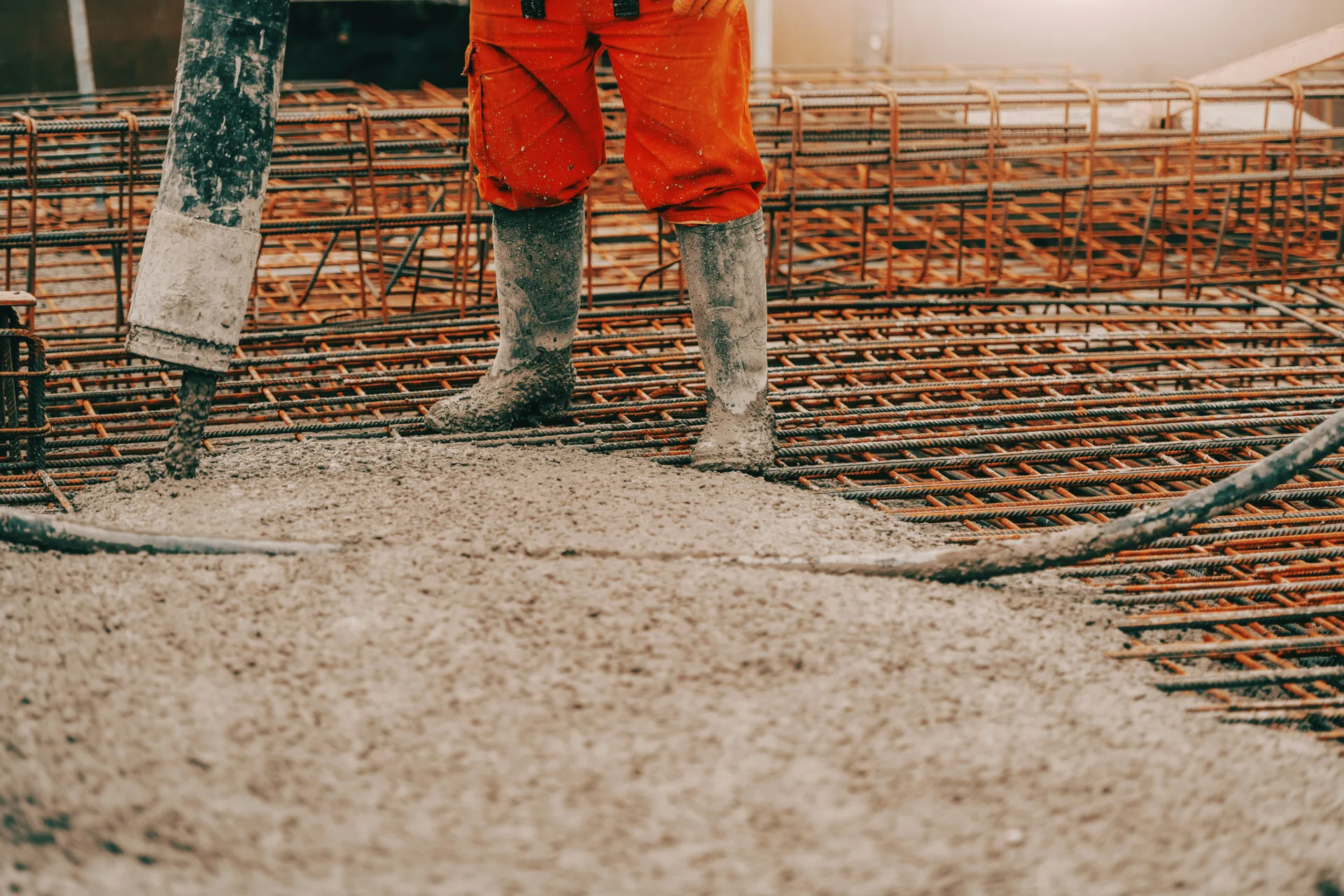 concrete pump operator placing concrete with a coiled hose in Minneapolis