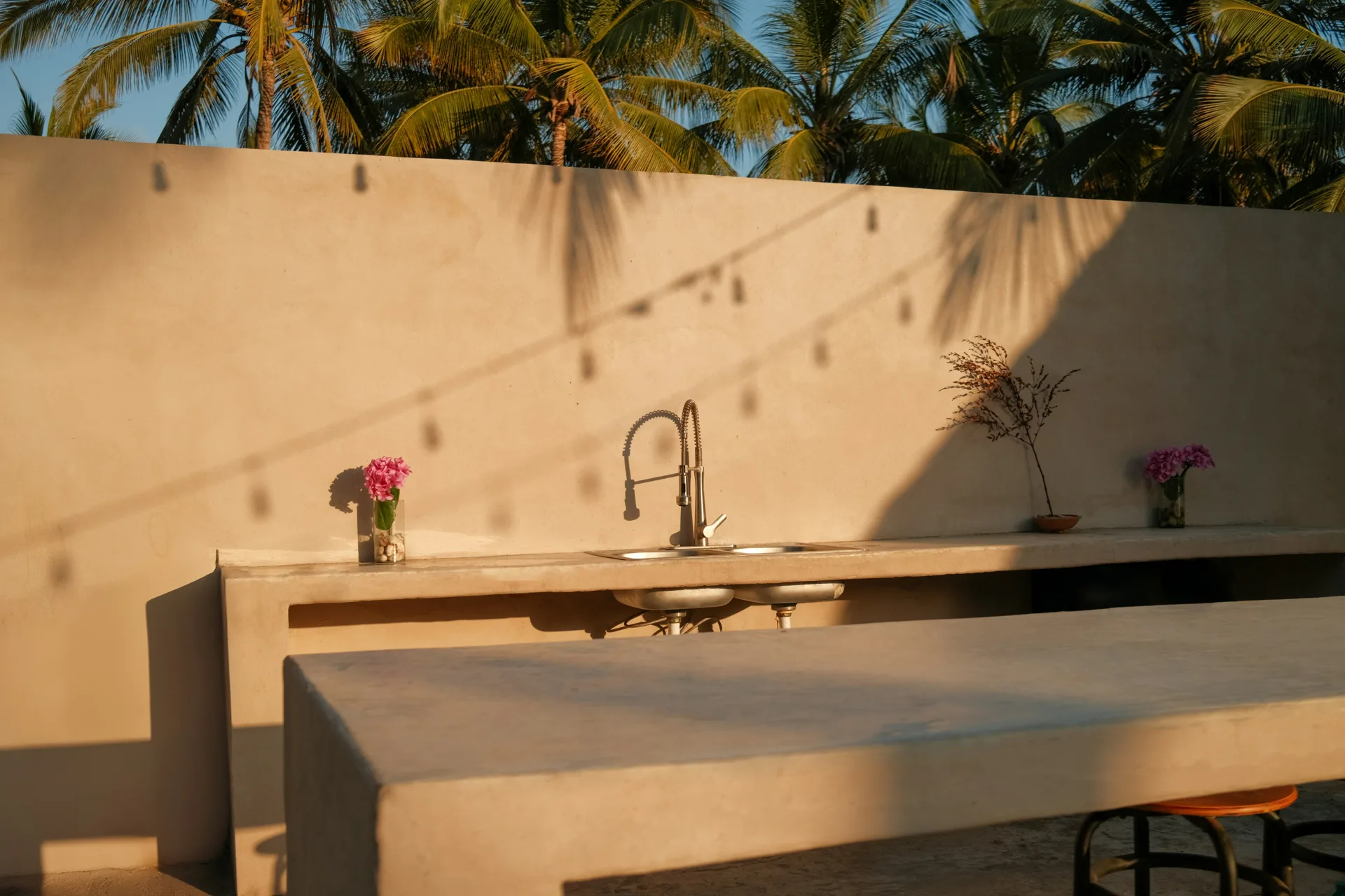 outdoor concrete countertop on a Minneapolis patio bar